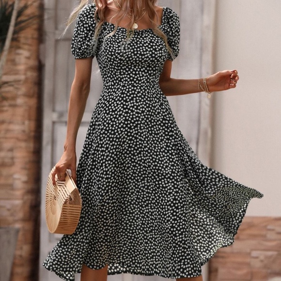 Bohemian Floral Print Puff Sleeve Midi Dress - Picture 7 of 13